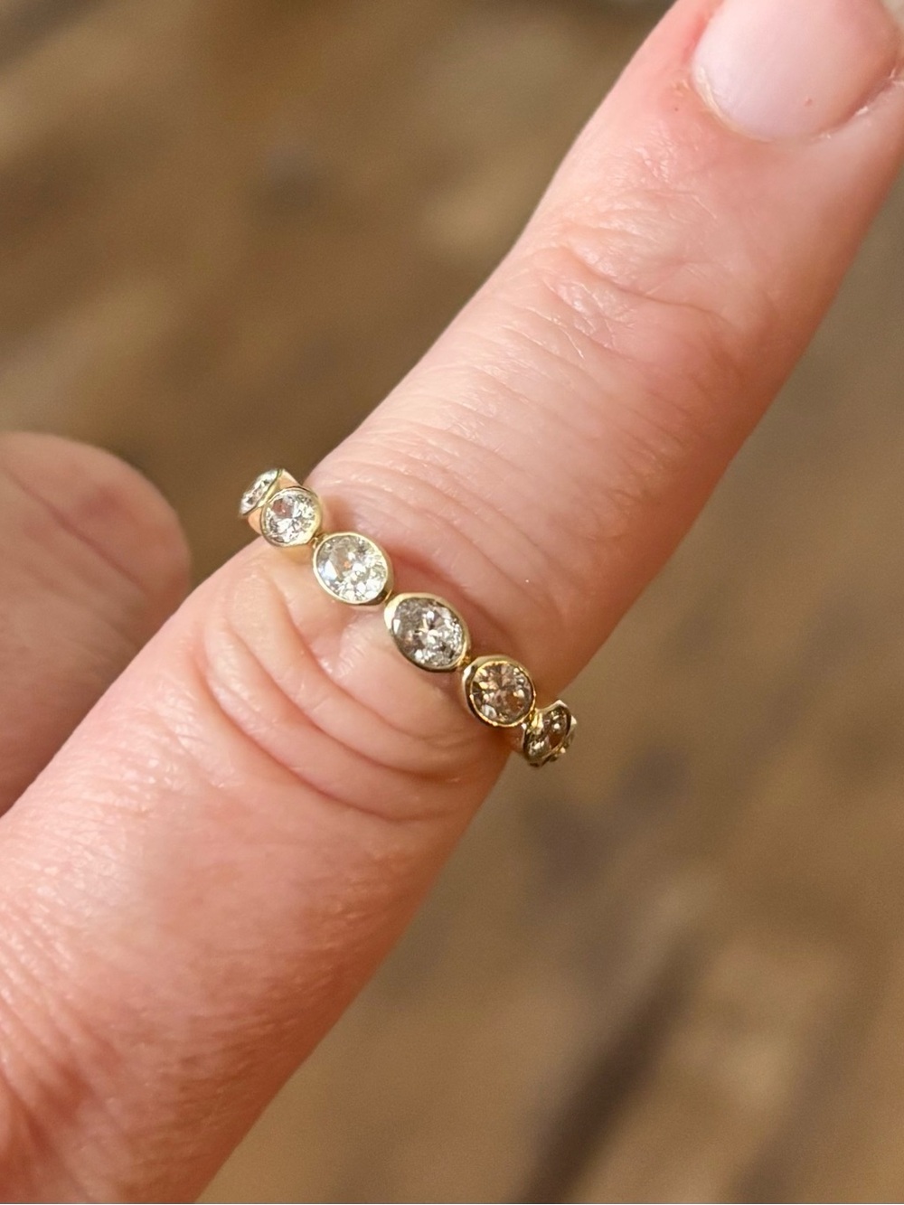 (F / Vs2) Womens 2.5MM 1 CT. T.W. Lab Grown White Diamond 10K Gold Wedding Band